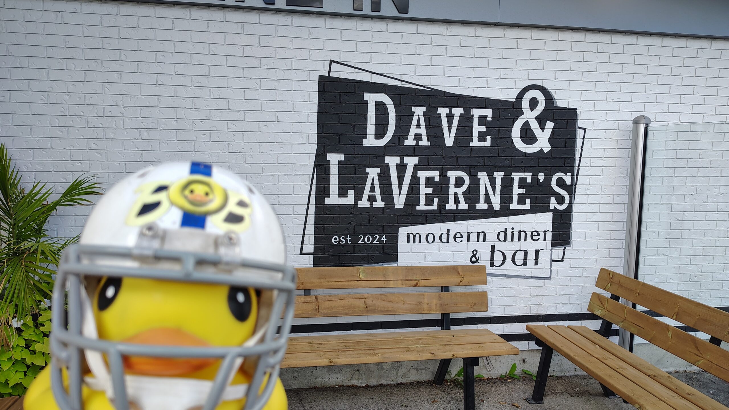 Dave and Laverne’s Modern Diner – Winnipeg, Manitoba